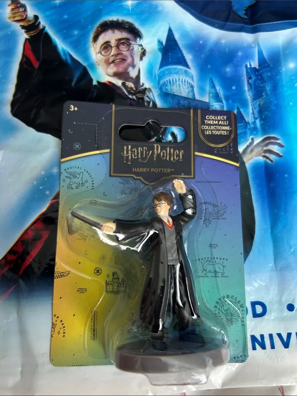 NEW Harry Potter Bundle: Gryffindor Lip Oil Wand & Mini Figure Set